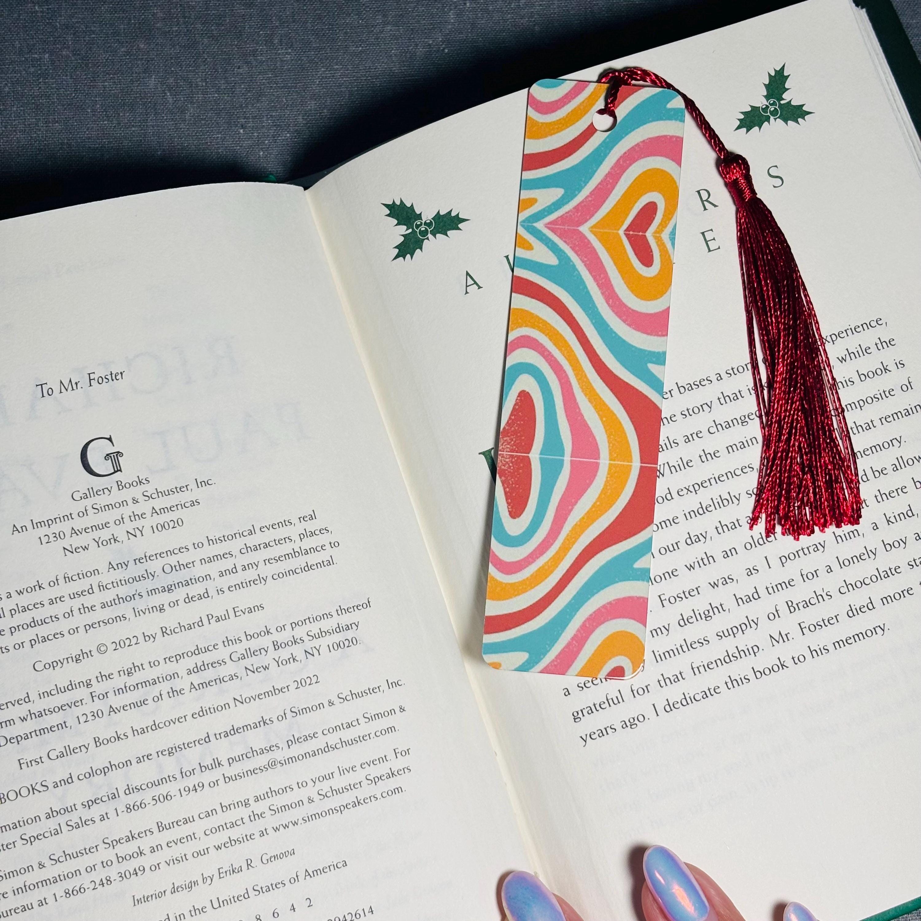 Retro Waves Bookmark with Tassel – Groovy & Durable Aluminum Page Holder