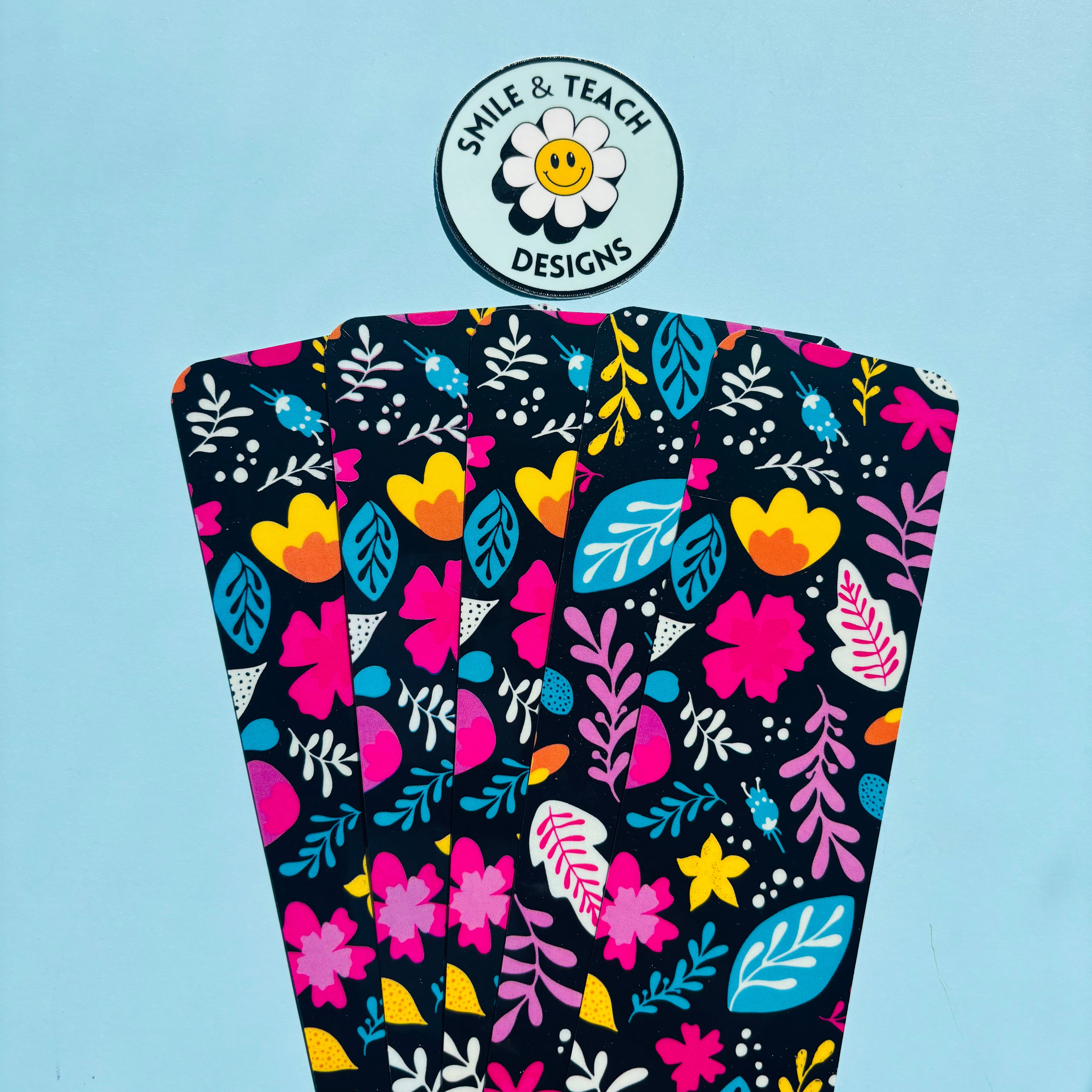 Bold Floral Heart Garden Bookmark