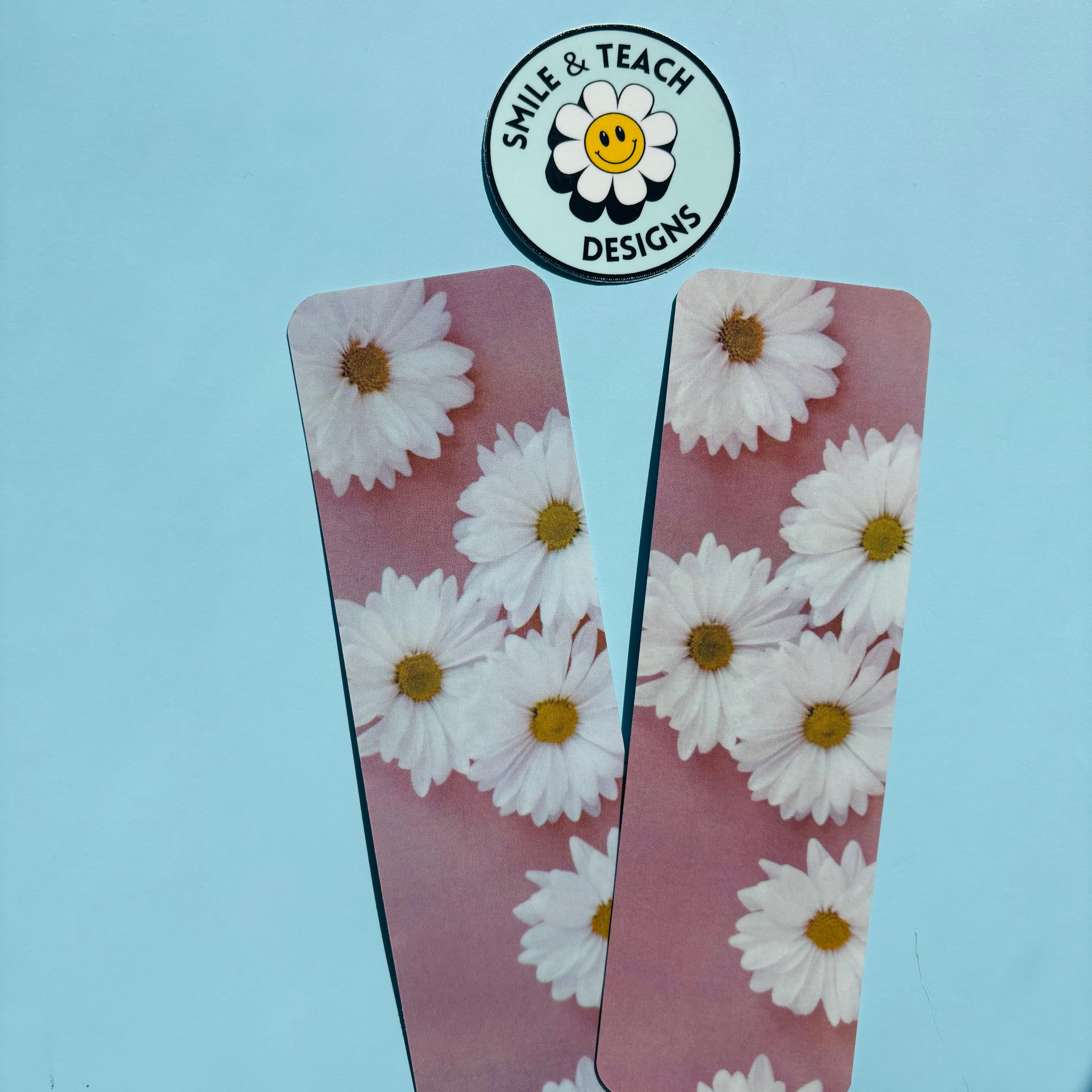 Blush Daisy Botanical Bookmark