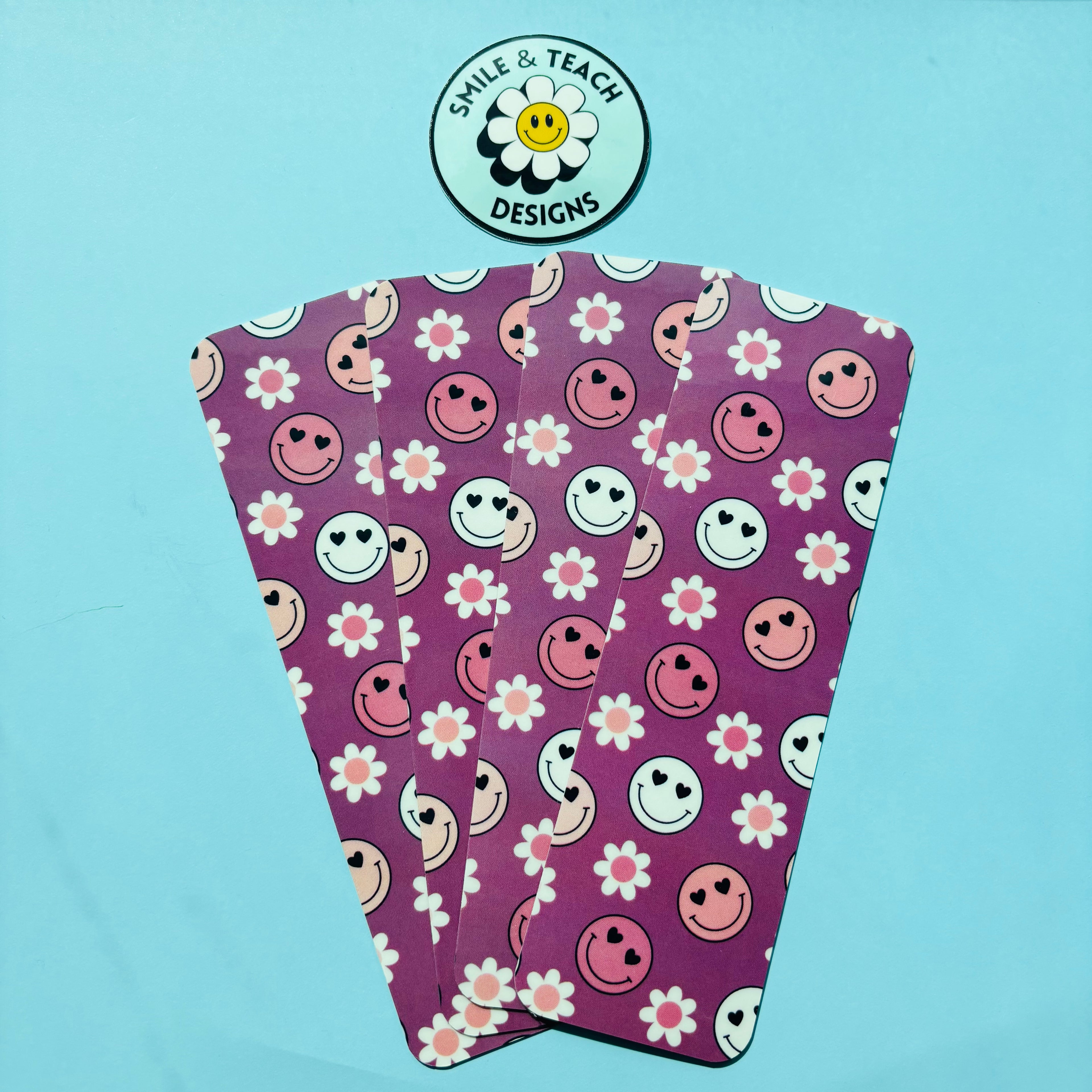 Smiley Daisy Pattern Bookmark