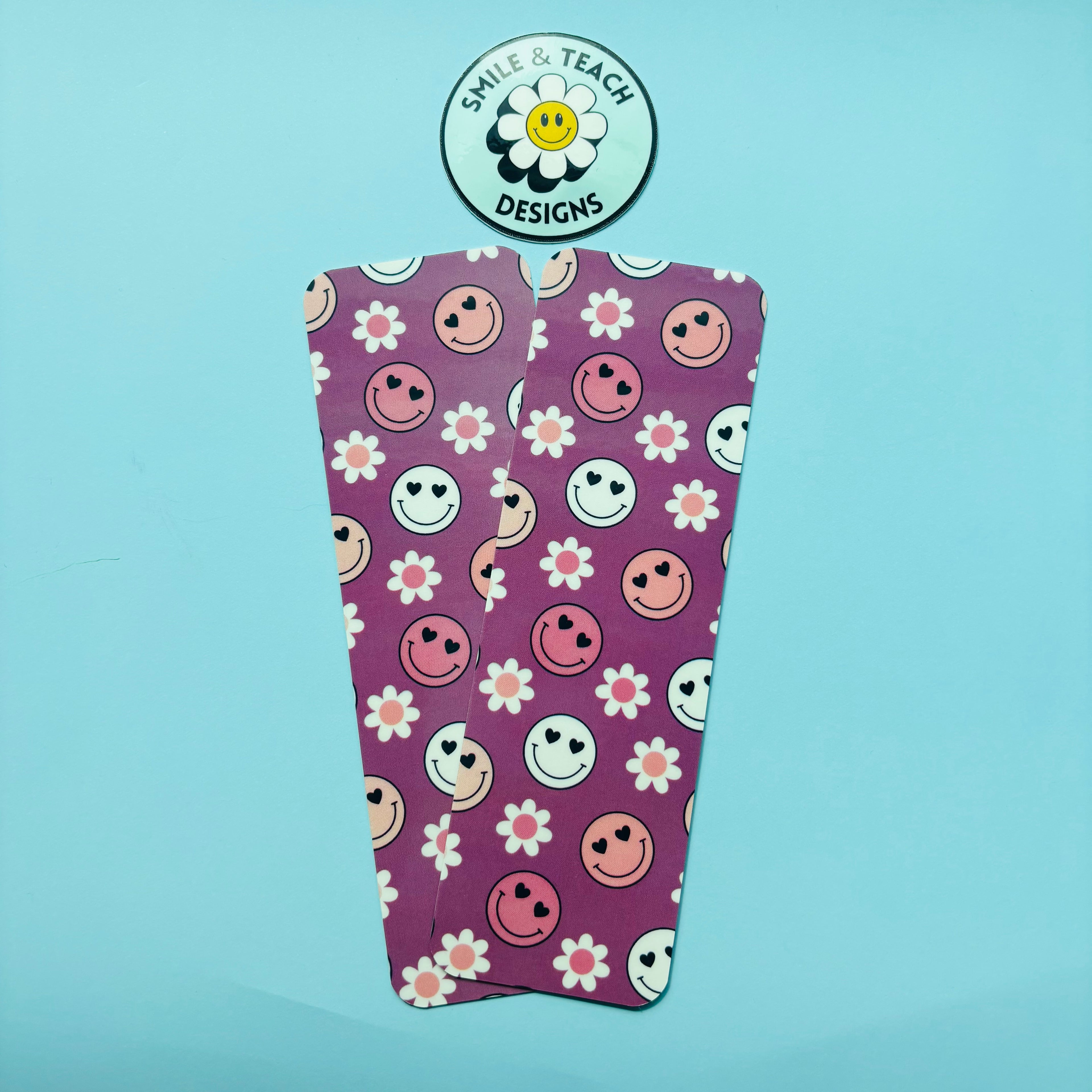 Smiley Daisy Pattern Bookmark
