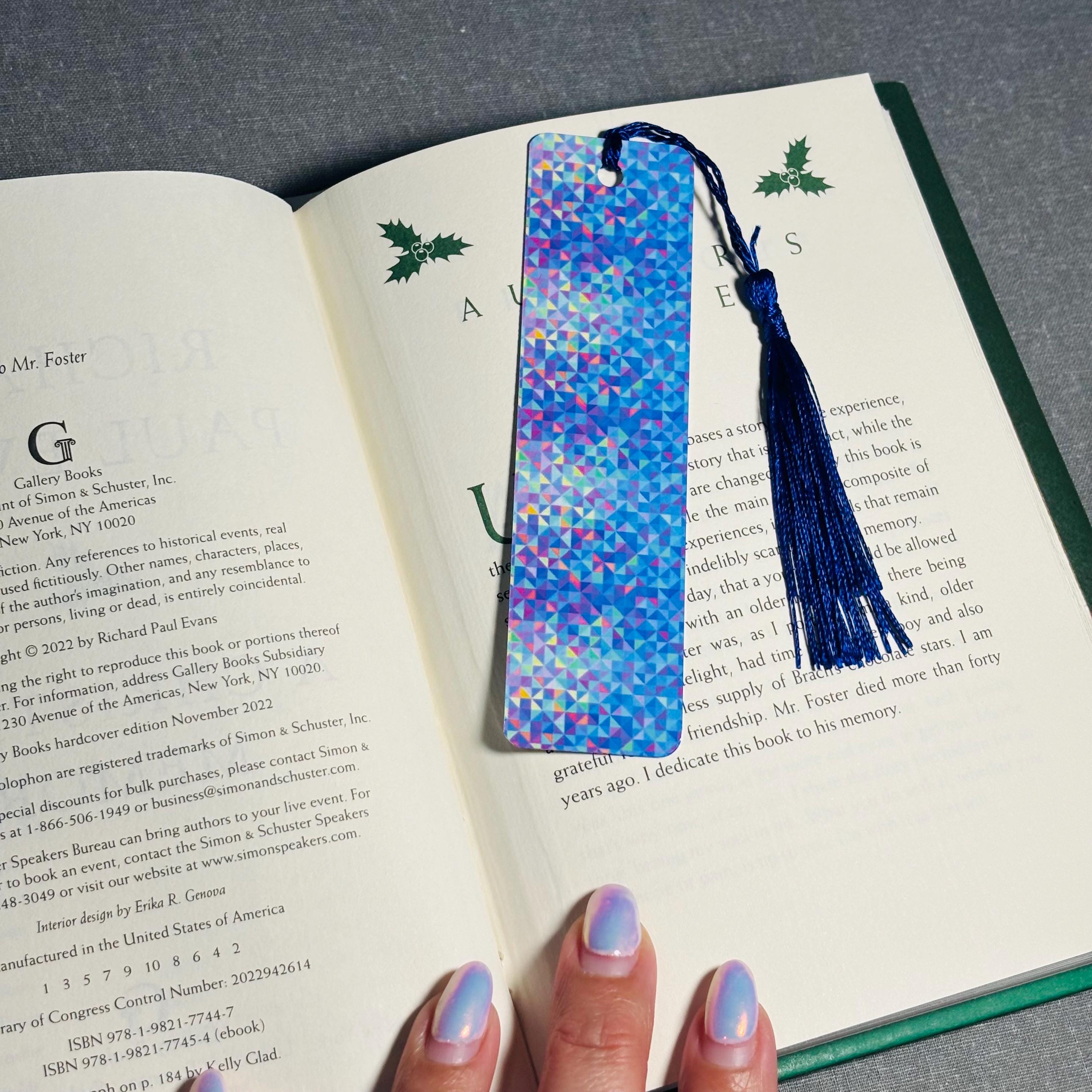 Holographic Bookmark with Tassel – Sparkly & Durable Aluminum Page Holder